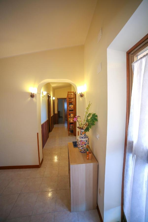 Poggio Della Roverella Country House Morlupo Екстер'єр фото