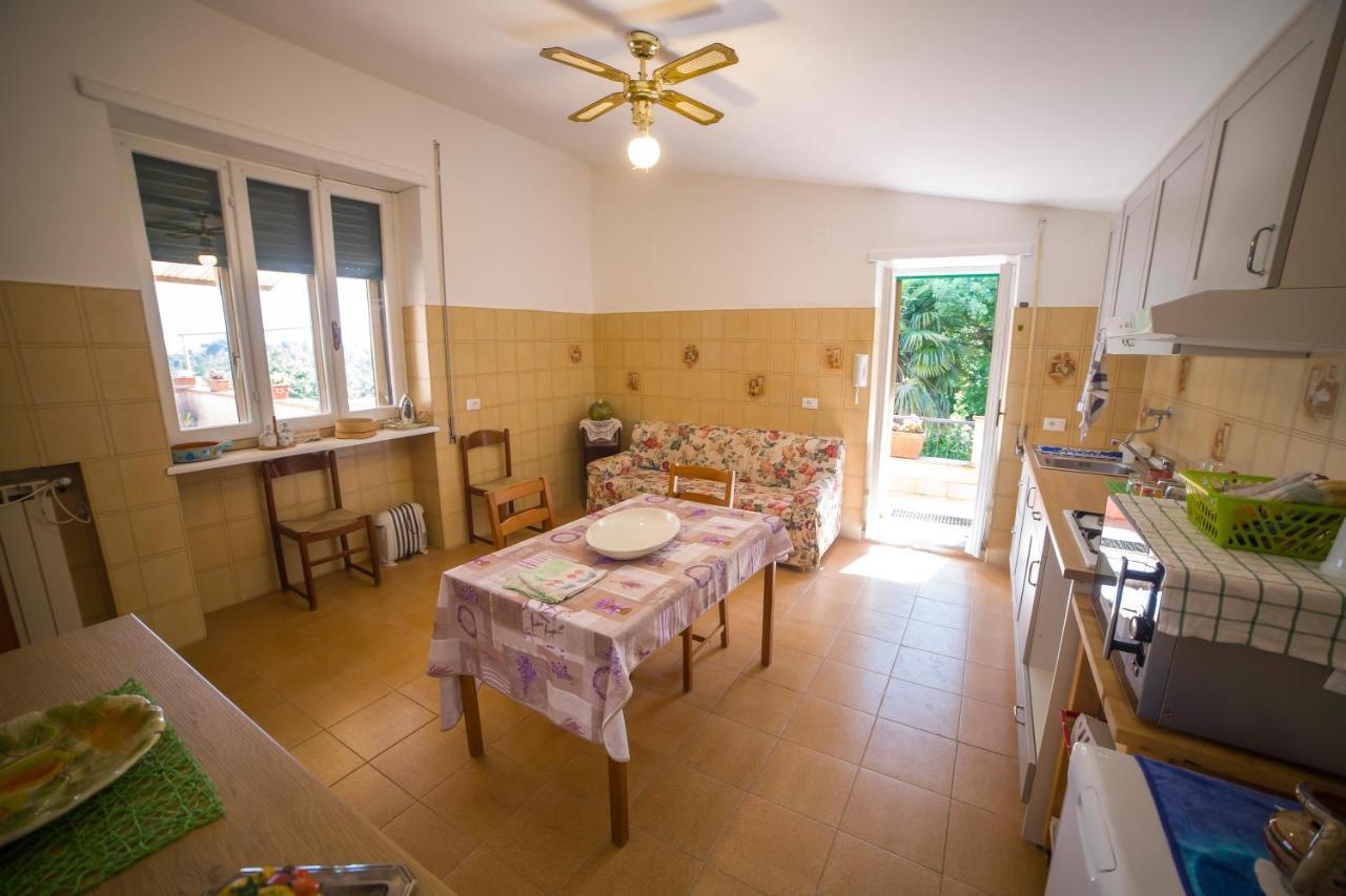 Poggio Della Roverella Country House Morlupo Екстер'єр фото