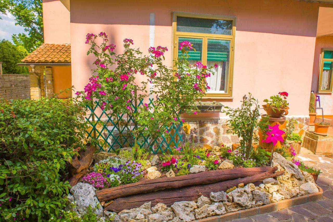 Poggio Della Roverella Country House Morlupo Екстер'єр фото